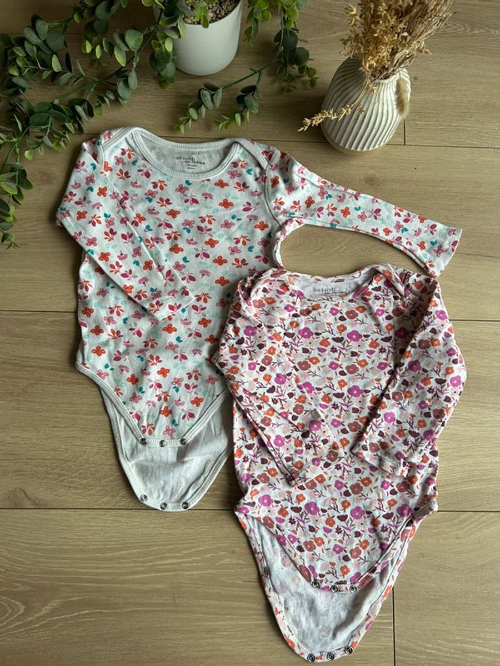 Lot de 4 bodies 18 mois ML - photo numéro 4