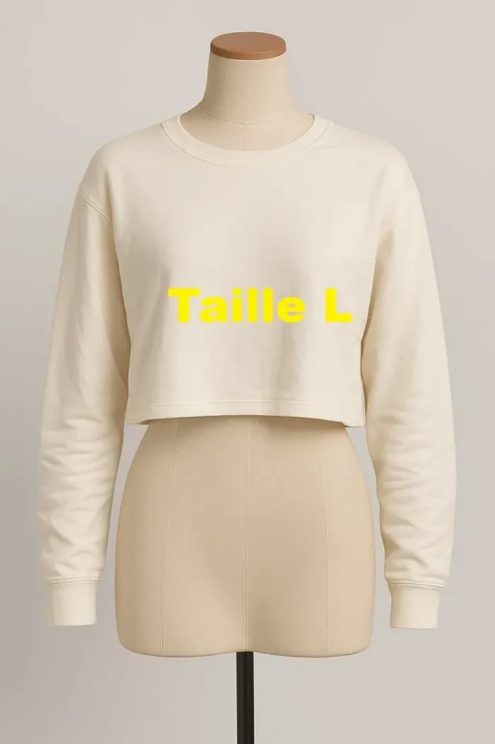 Sweat court blanc inscription noir au dos Shana Taille L