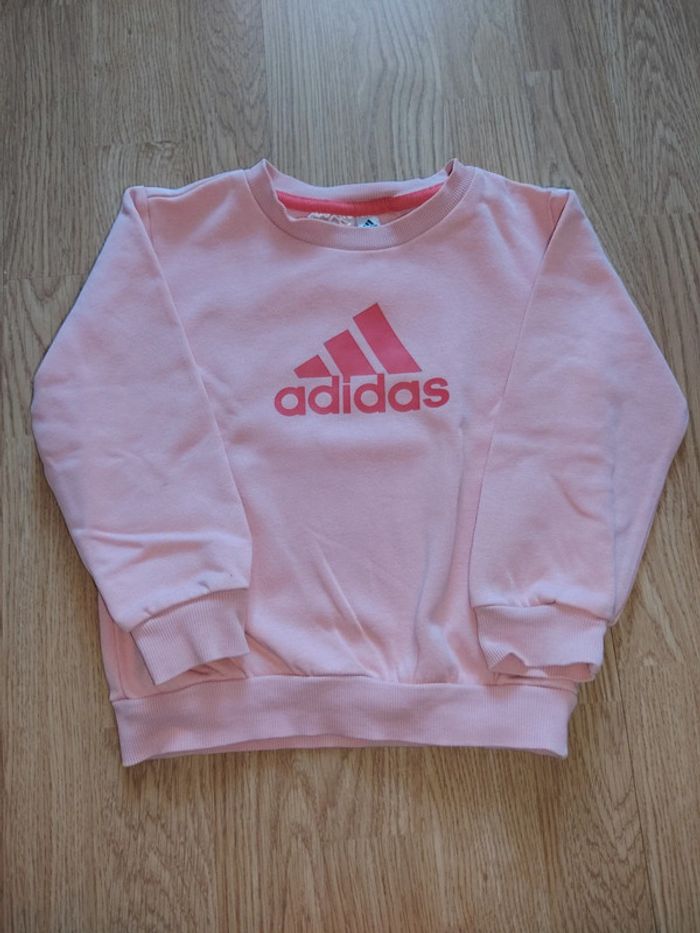 Sweat adidas