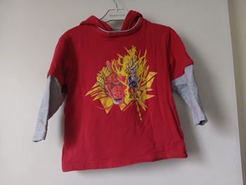 Pull garçon dragon ball Z 6-7 ans