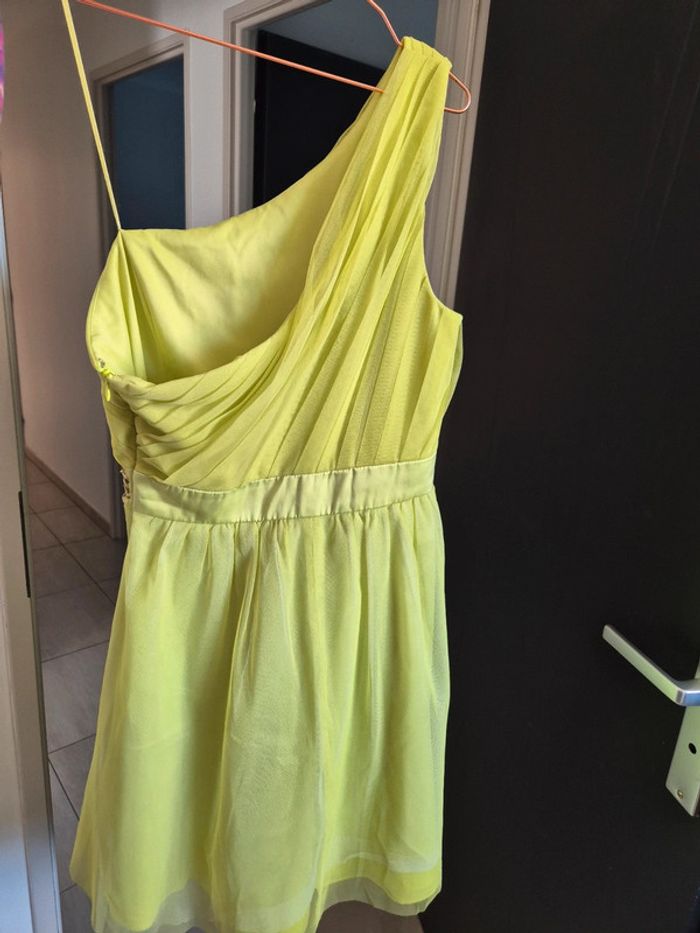 Robe de soirée  vert anis taille 40 - photo numéro 4