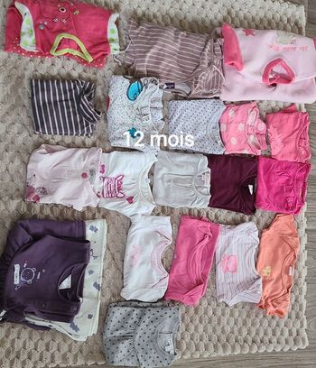 Lot de vêtements bébé fille 12 mois
