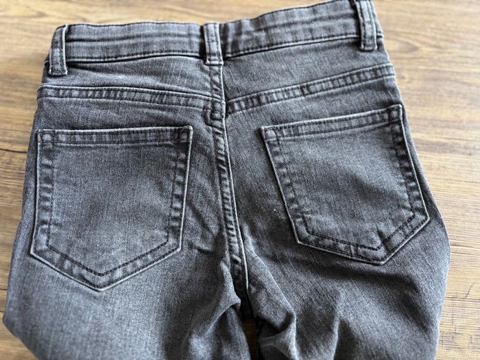 Jean noir skinny Kiabi 6 ans - photo numéro 5