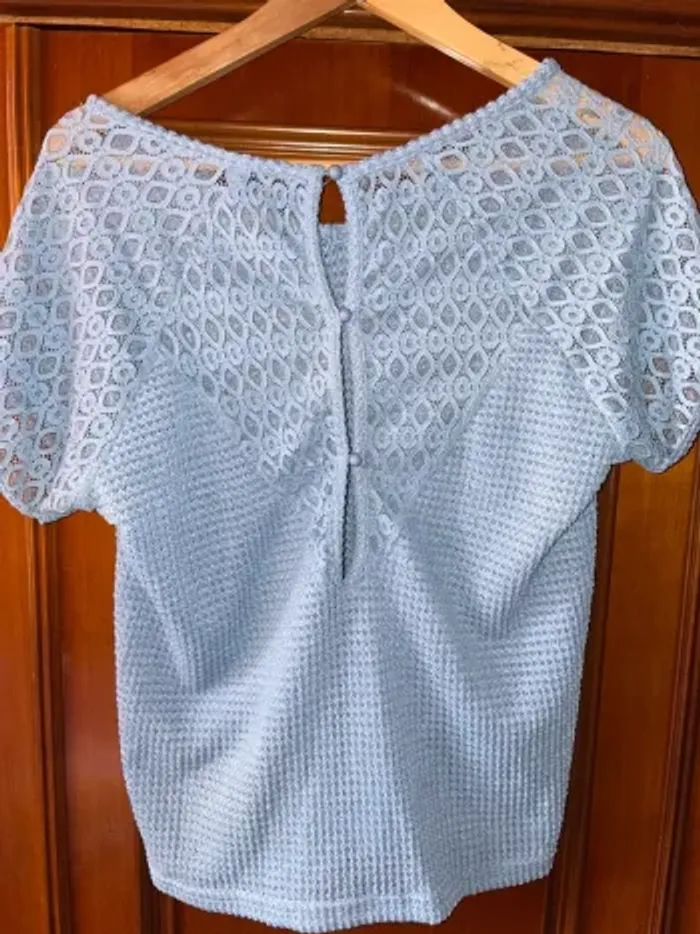 Tee shirt dentelle - photo numéro 2