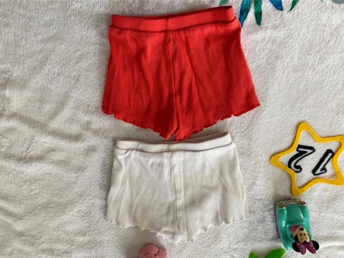 Lot de 2 shorts 12 mois - photo numéro 2