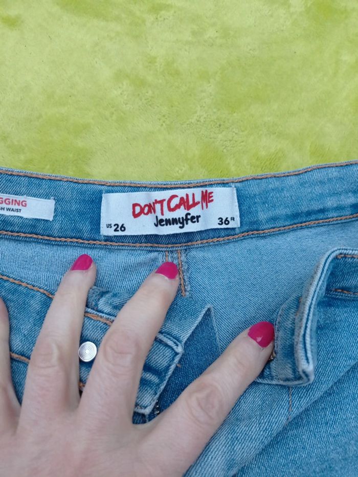 Short en jean Jennyfer taille 34 - photo numéro 3