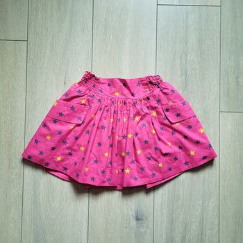 Jupe rose à motif étoile. Fille 8 ans. Marque Nky