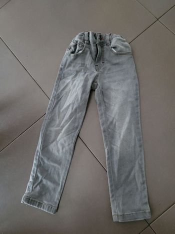 Jean slim taille 4 ans