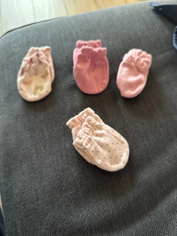 Moufles bébé filles 0/3 mois