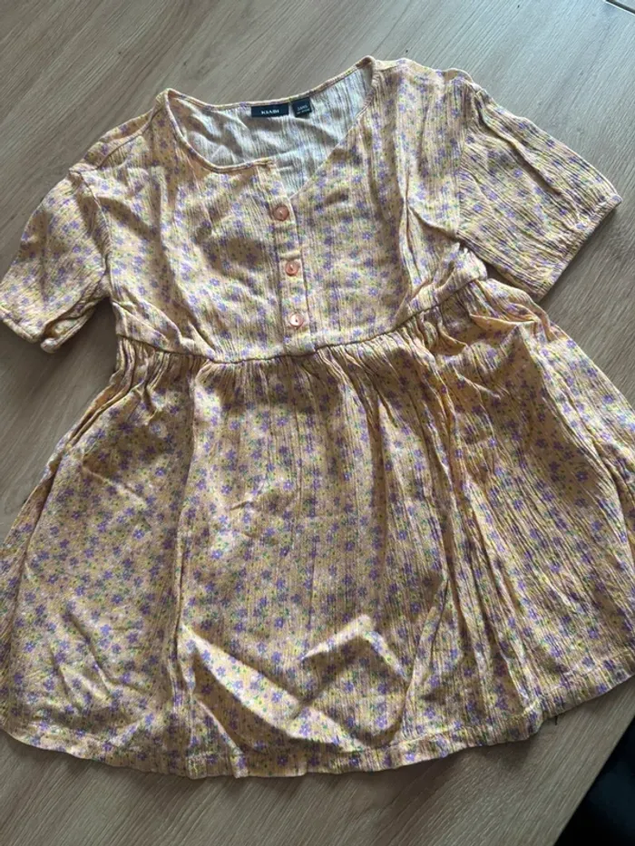 Robe fleurie kiabi 3ans neuf