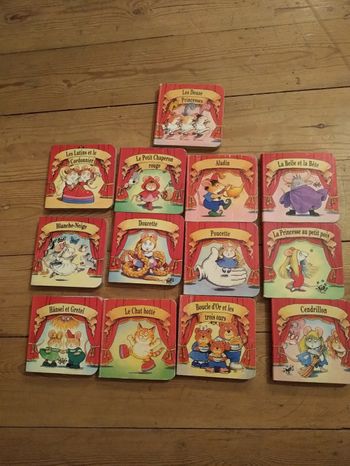 13 minis livres cartonnés  Contes Grind vintage