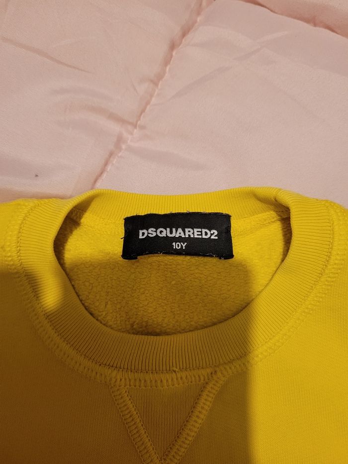 pull DSQUARED2 10ANS  (10e) - photo numéro 3