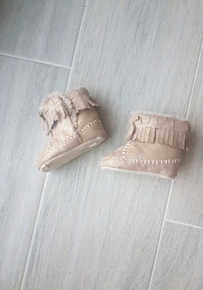 Bottines fourrées chaussons bébé Tape à l'oeil 6 mois - photo numéro 3