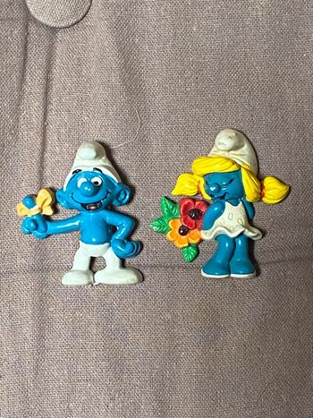 Clip Schtroumpf blessé + schtroumpfette