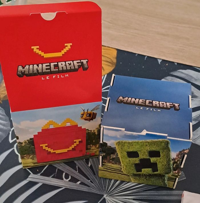 2 puzzles Minecraft Mcdo neufs - photo numéro 2