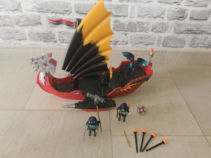 35 € avec code réduction - PLAYMOBIL 5481 Vaisseau d'Attaque du Dragon - photo numéro 2