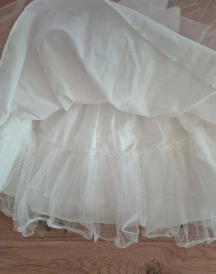 Robe point mariage 2 ans - photo numéro 4