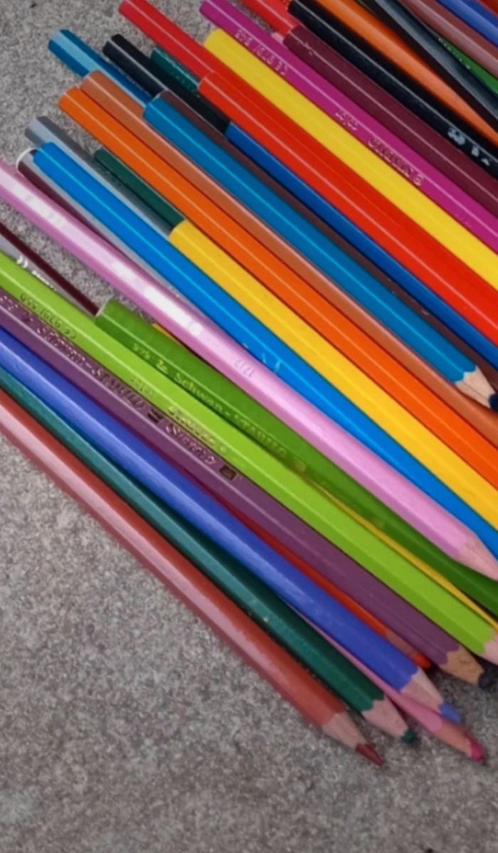 Crayons - photo numéro 2