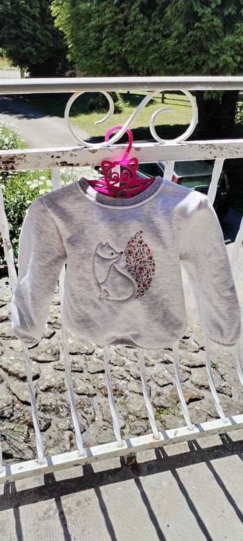 Pull  fille