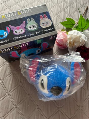 Veilleuse Stitch Disney – Effet Cristal Scintillant Bleu – Neuve en boîte