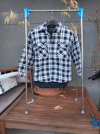 Veste à carreaux