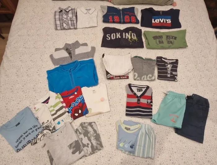 Lot vêtements 4 ans garçon 👦