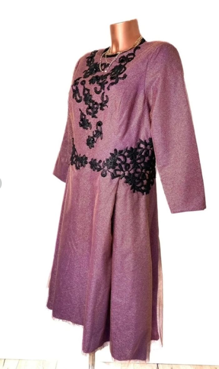 Magnifique robe rose à paillette - photo numéro 3