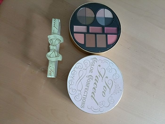 LOT DE 4 PALETTES TOO FACED A PETIT PRIX - photo numéro 5