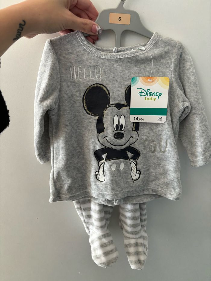 Pyjama bébé. - photo numéro 2