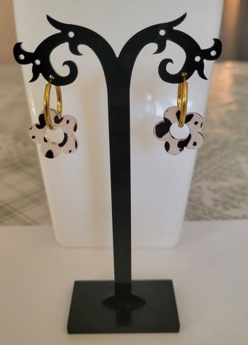 BOUCLES D'OREILLES ANNEAUX PAMPILLES FLEURS TACHE NOIR BLANC ! NEUF ! modele 6