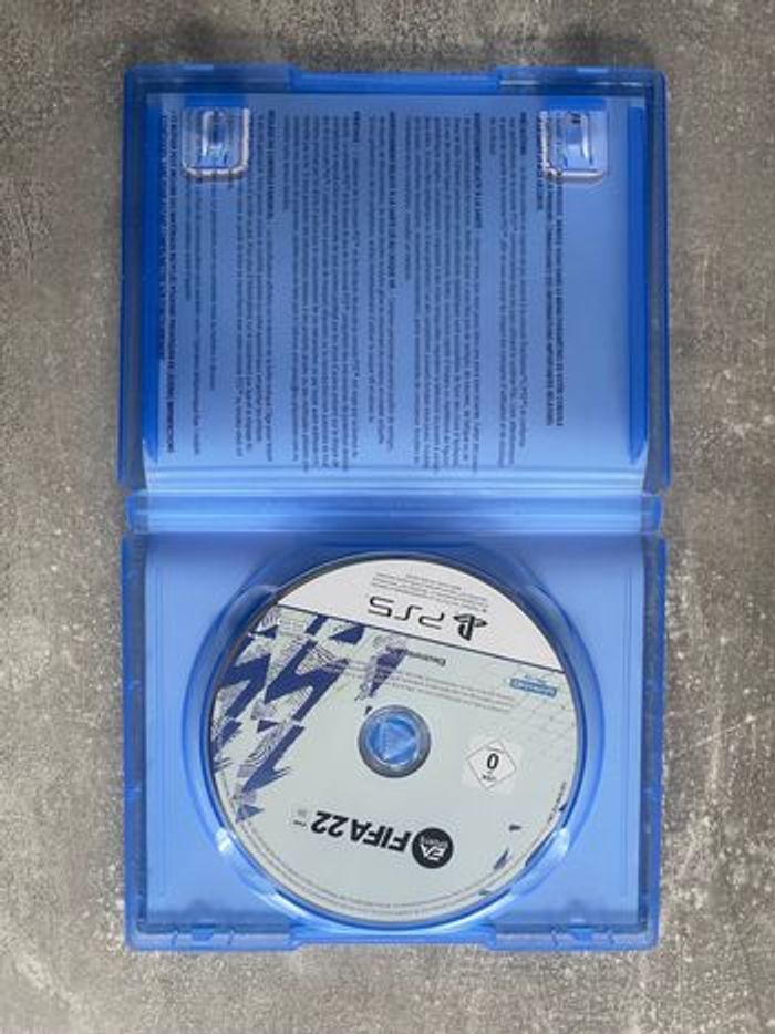 Jeu Fifa 22 en français. - photo numéro 2