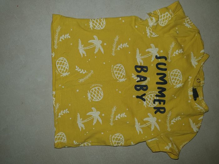 T-shirt 12 mois kiabi