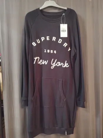 60904 pull noir long femme XS superdry