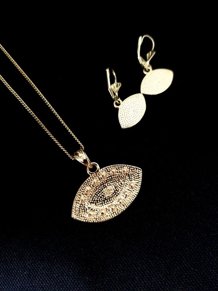 Magnifique parure collier et boucles d'oreilles mauvais œil en plaqué or - photo numéro 5