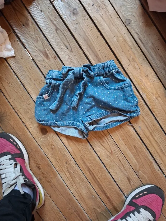 Short taillle 2 ans