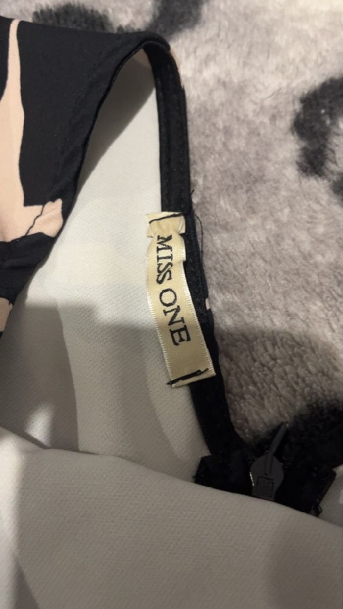 Robe l - photo numéro 3