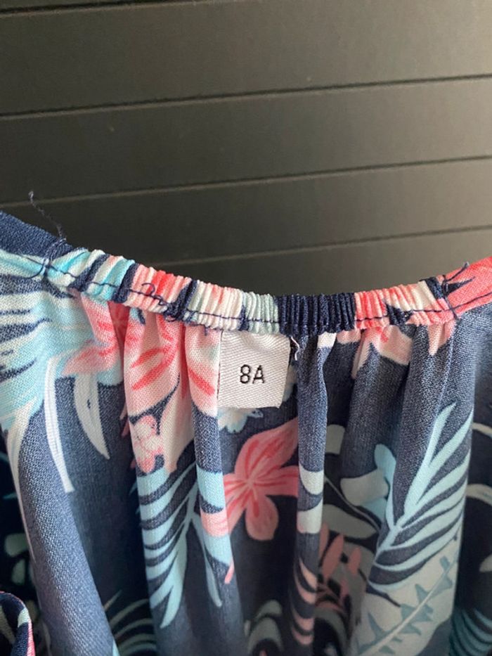 Robe fleurie pour enfants filles taille huit ans - photo numéro 4