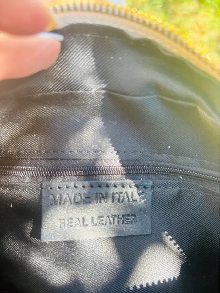 Sac cuir daim beige très clair ( crème ) avec fermoir abeille - photo numéro 12