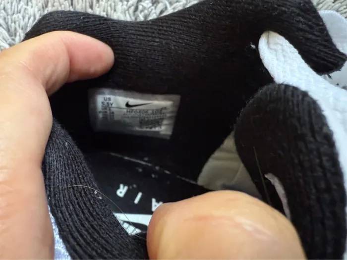 Baskets neuves Nike Air FLIGHT 89 GS - taille 38 - photo numéro 7