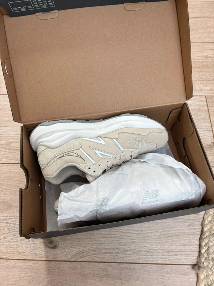 New Balance beige neuves T38 - photo numéro 5