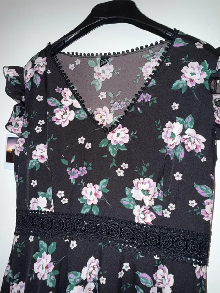 Robe à fleurs - photo numéro 2