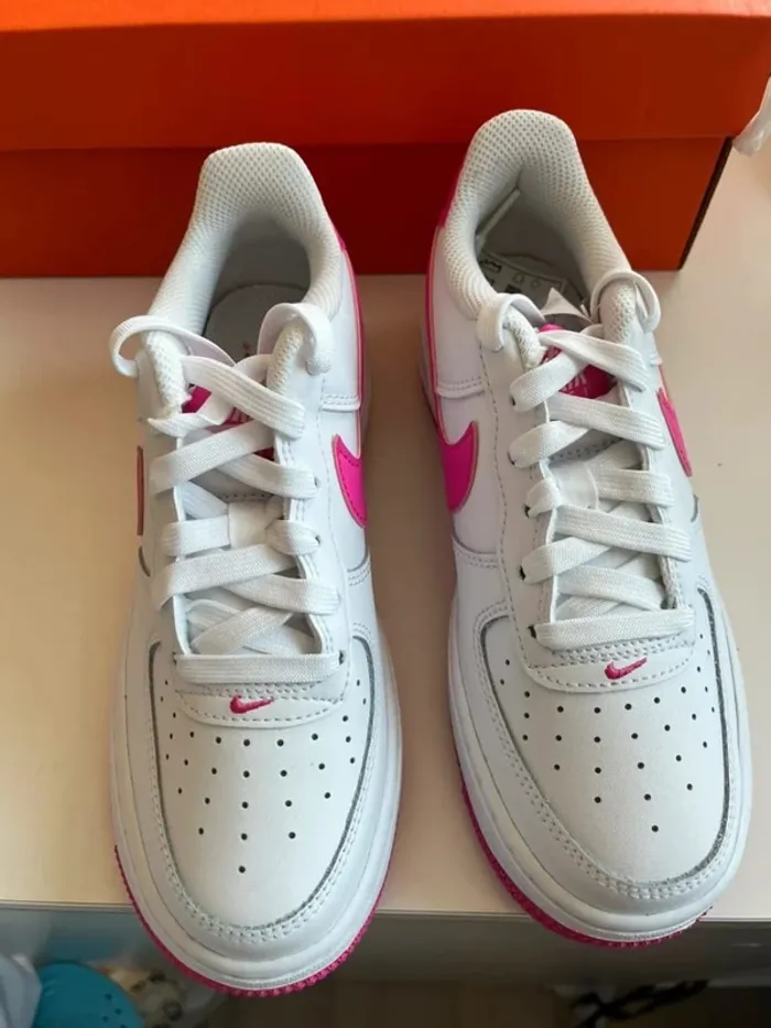 Nike Air Force 1 White Pink 35 - photo numéro 2