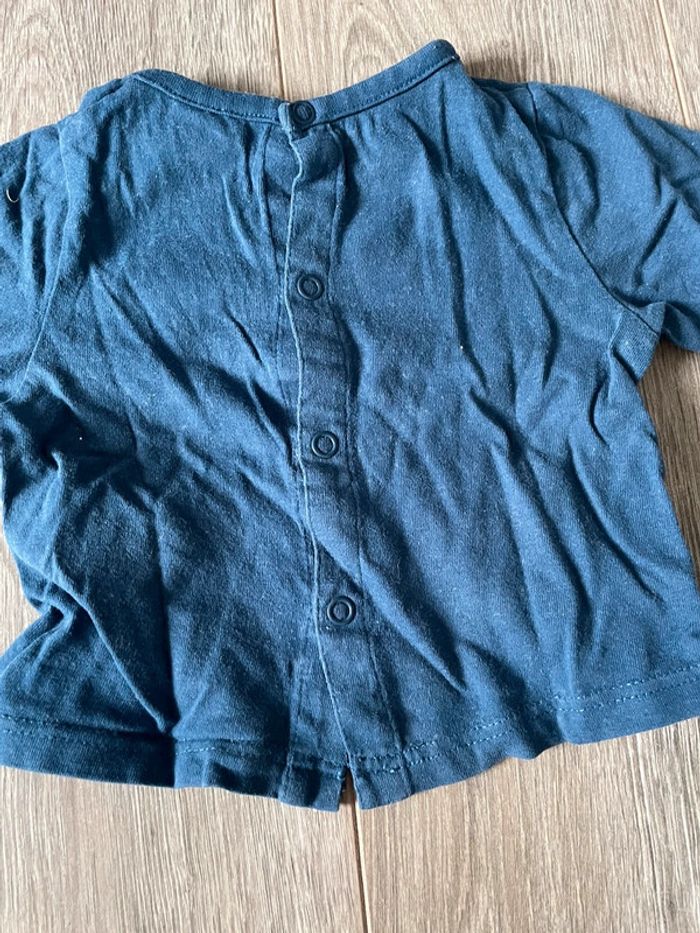 Tee shirt manches longues en 3 mois - photo numéro 2