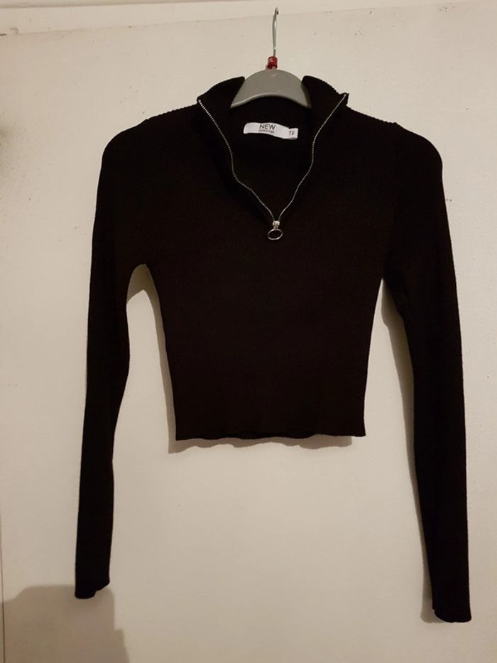 Haut manche longues court noir new collection taille unique