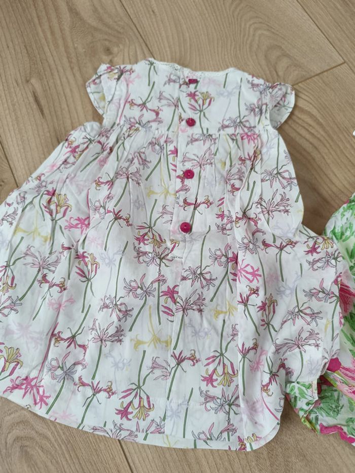 Lot 2 robes fleuris 6 mois fille - photo numéro 7