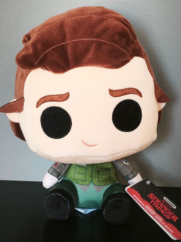 Peluche de collection Stranger Things