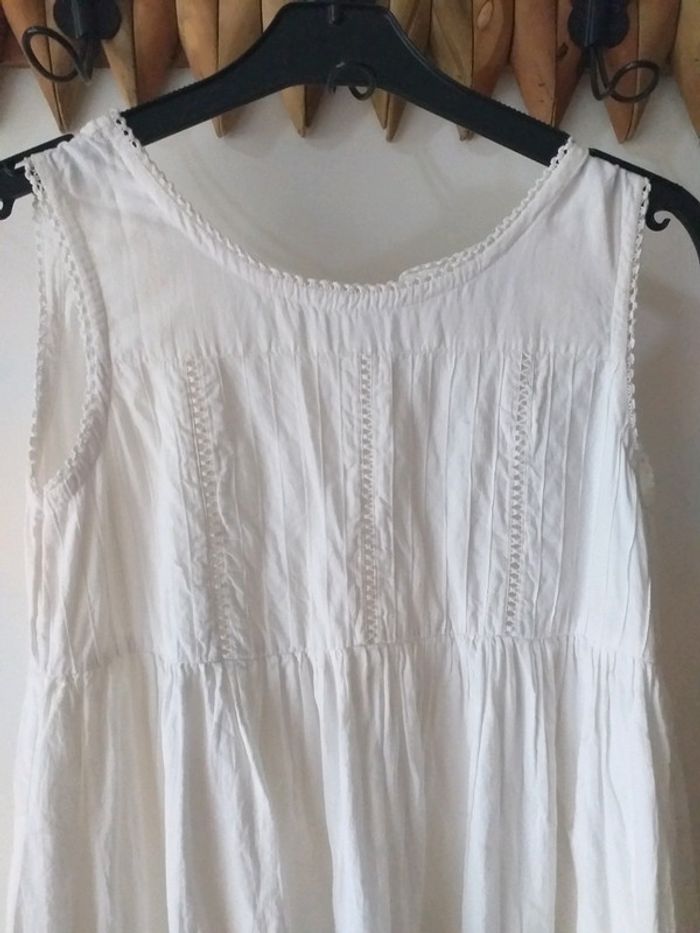 Jolie robe blanche longue doublé - photo numéro 4