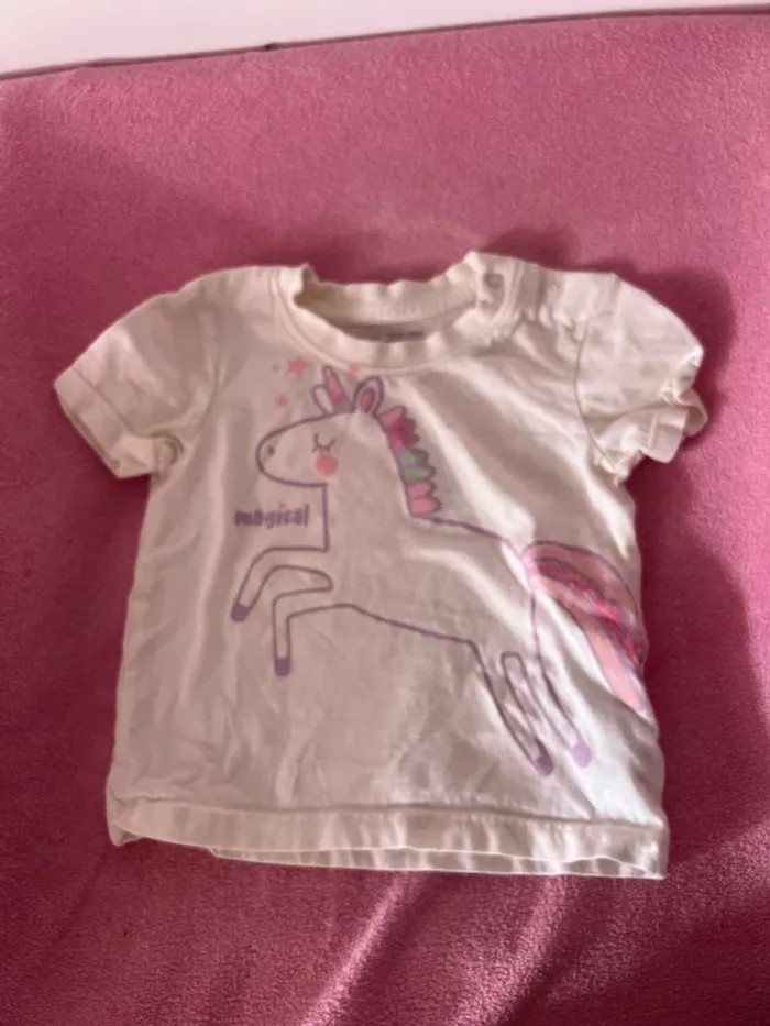 Lot de 11 tshirts taille 9 mois - photo numéro 6