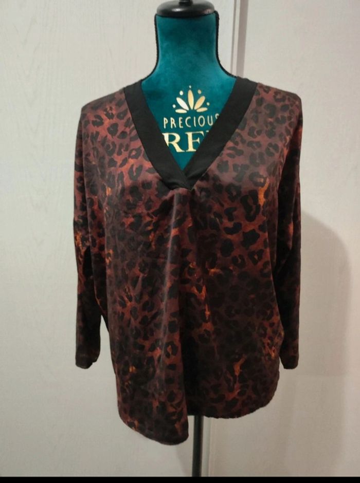 Blouse motif léopard