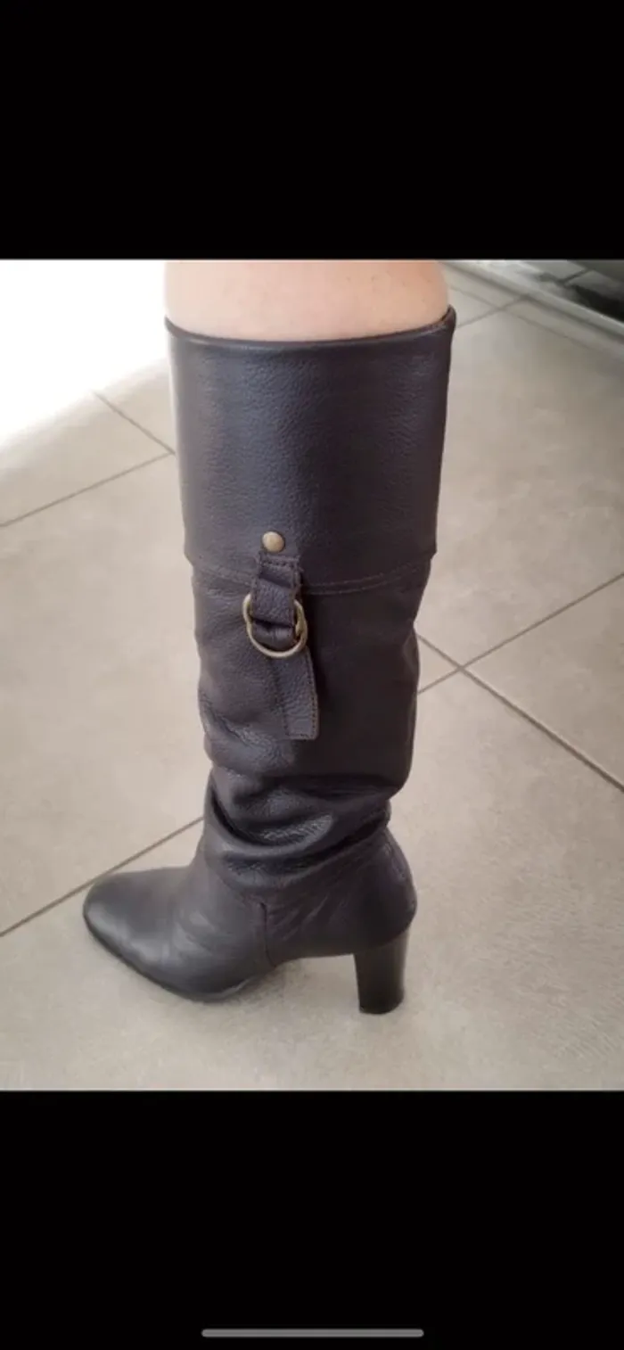 Botte 👢 haute en cuir - photo numéro 7